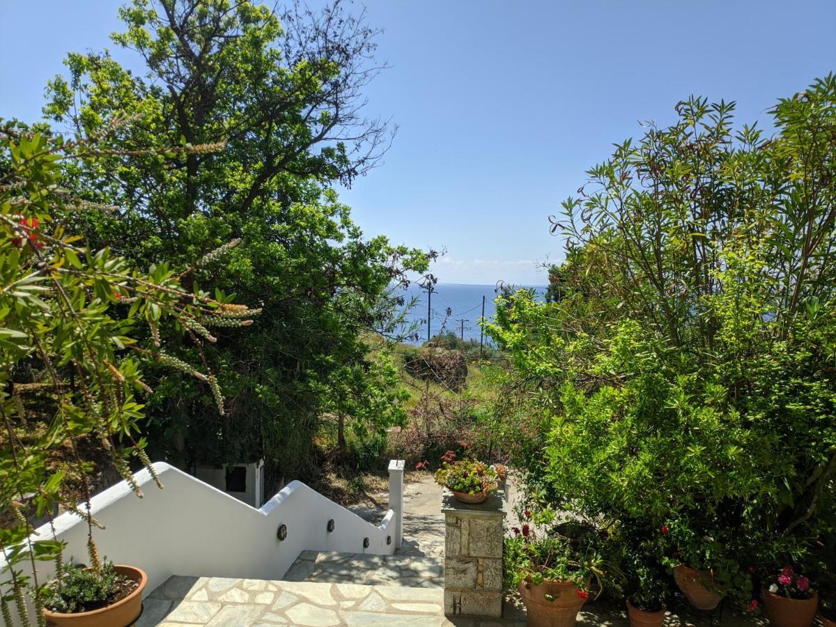 Oikia Guesthouse Stafylos Ngoại thất bức ảnh